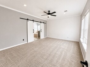 Building Photo - 28547 Lockeridge Springs Dr