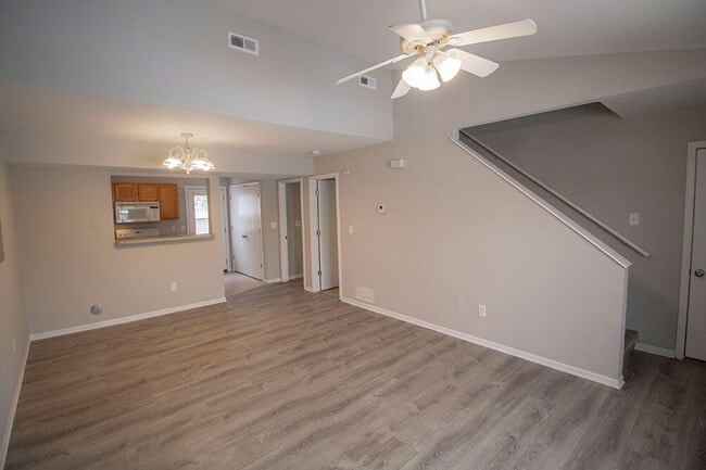 Building Photo - 1413 Greensboro Dr