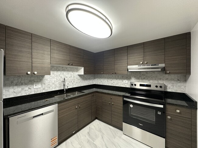 Foto del edificio - 525 N Quentin Rd