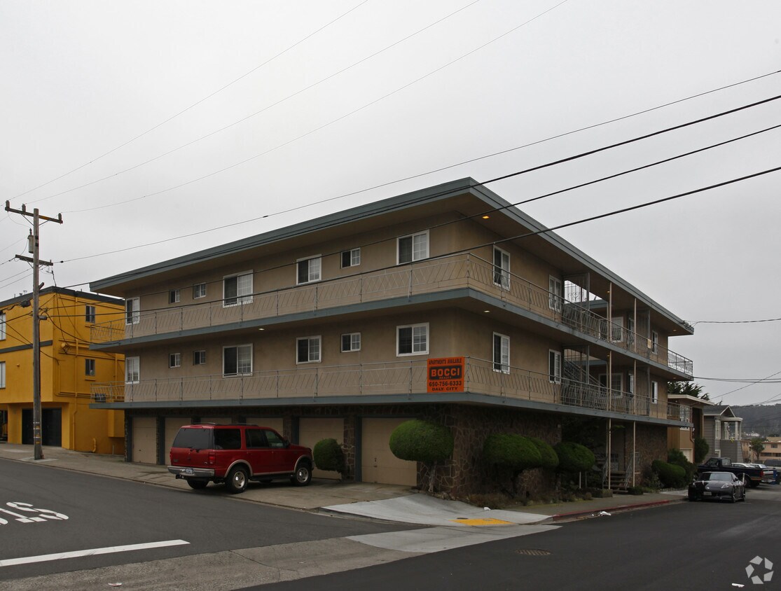143 W Market St, Daly City, CA 94014 Apartments in Daly City, CA