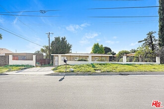 Building Photo - 13847 Aults Ave