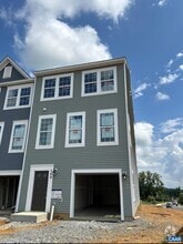 Building Photo - 369 Willowshire Ct