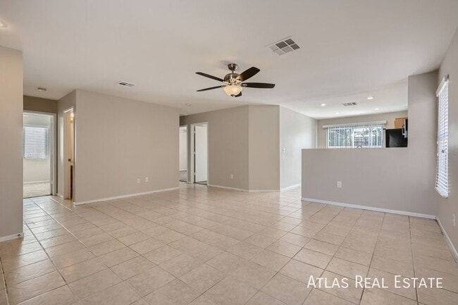 Foto del edificio - 732 Moonlight Mesa Dr