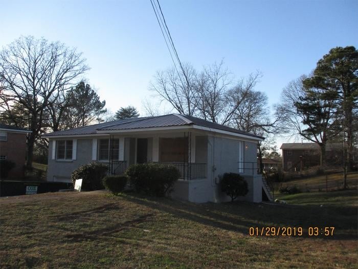 Building Photo - 3134 Wenonah Rd SW