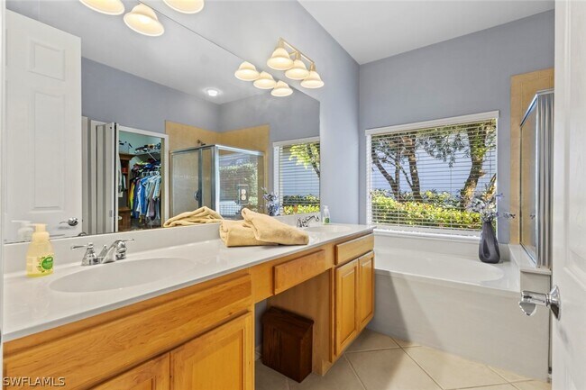 Foto del edificio - 11740 Carradale Ct