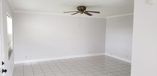 Foto del edificio - 518 Flanders K