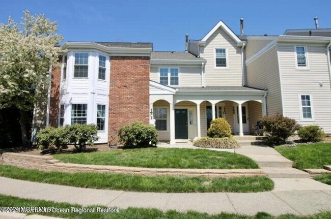 Foto del edificio - 172 Tulip Ln