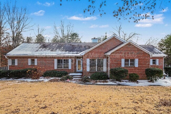Building Photo - 1760 Jacobs Way