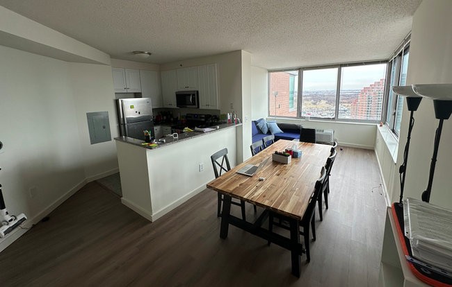 living room - 35 Hudson St