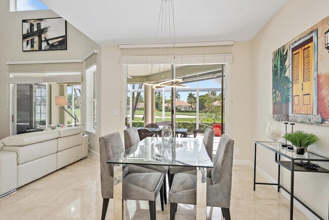 Foto del edificio - 8192 Quail Meadow Trce