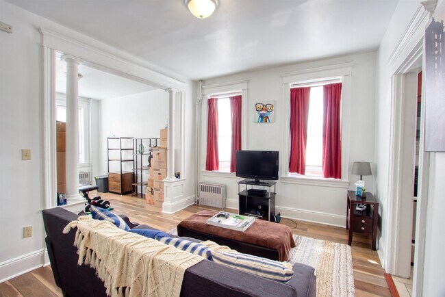Foto del edificio - 120 Dekalb Ave