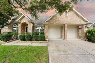Building Photo - 2618 Parkbriar Ln