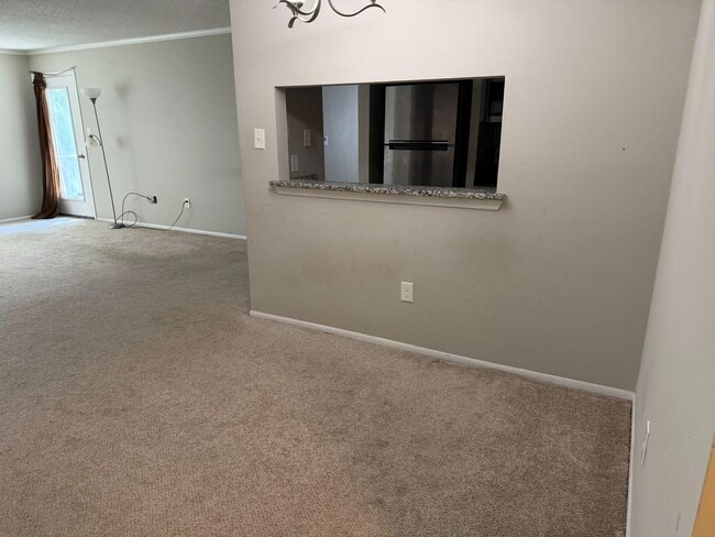 Building Photo - 5518A Aberdeen Dr