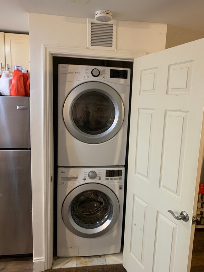 Foto del edificio - 110 7th St