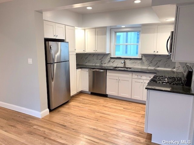 Foto del edificio - 449 E Olive St