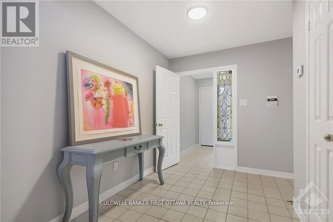 Photo du bâtiment - 635 Richmond Rd