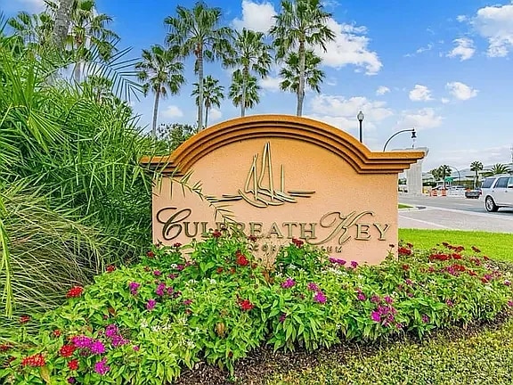 Primary Photo - 5000 Culbreath Key Way