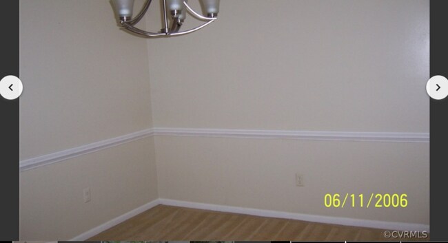 Foto del edificio - 10403 Warren Rd