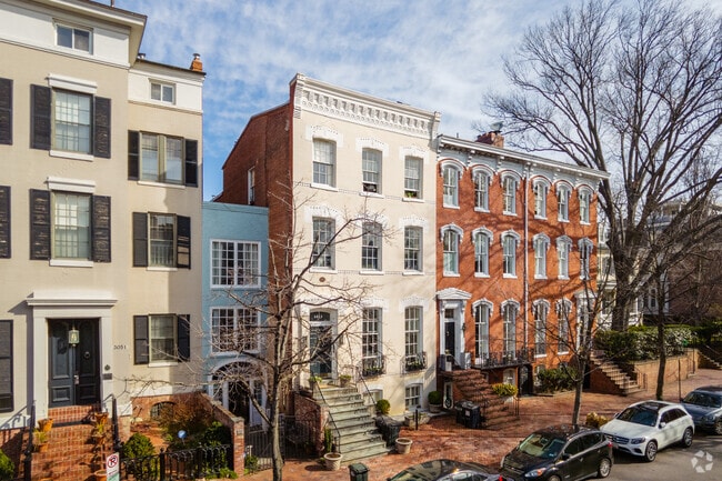 Building Photo - 3045 N St NW
