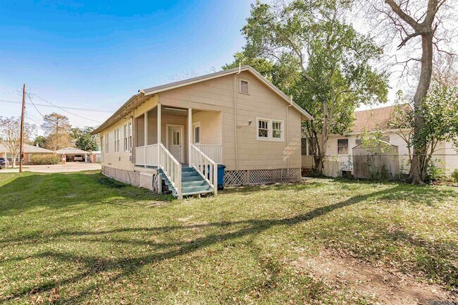 Foto del edificio - 529 N Jefferson Ave