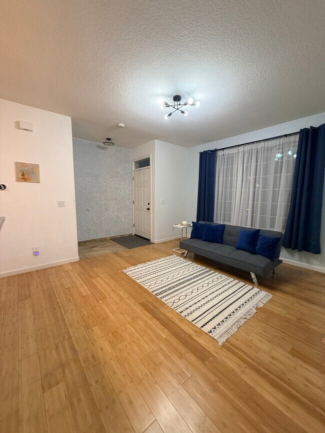Building Photo - 1692 SW 173rd Ter