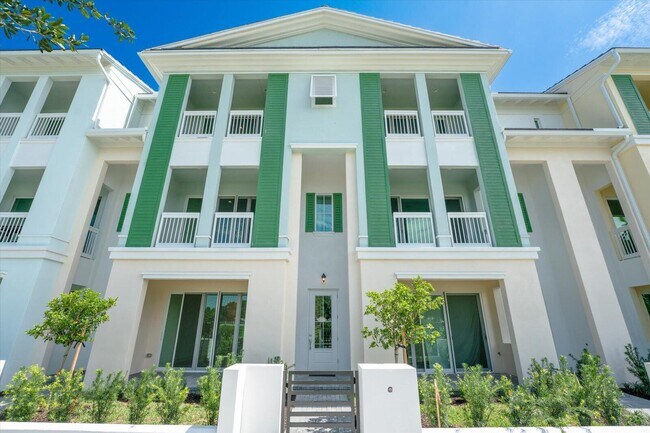 Foto del edificio - 12546 Gross Pointe Dr