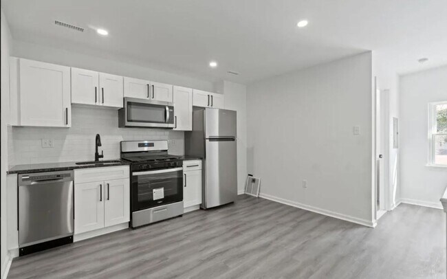 Foto del edificio - 4149 Lancaster Ave