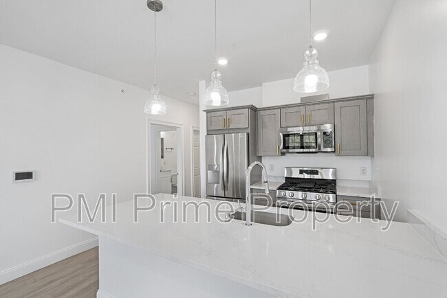 Building Photo - 1026 Stuyvesant Ave.