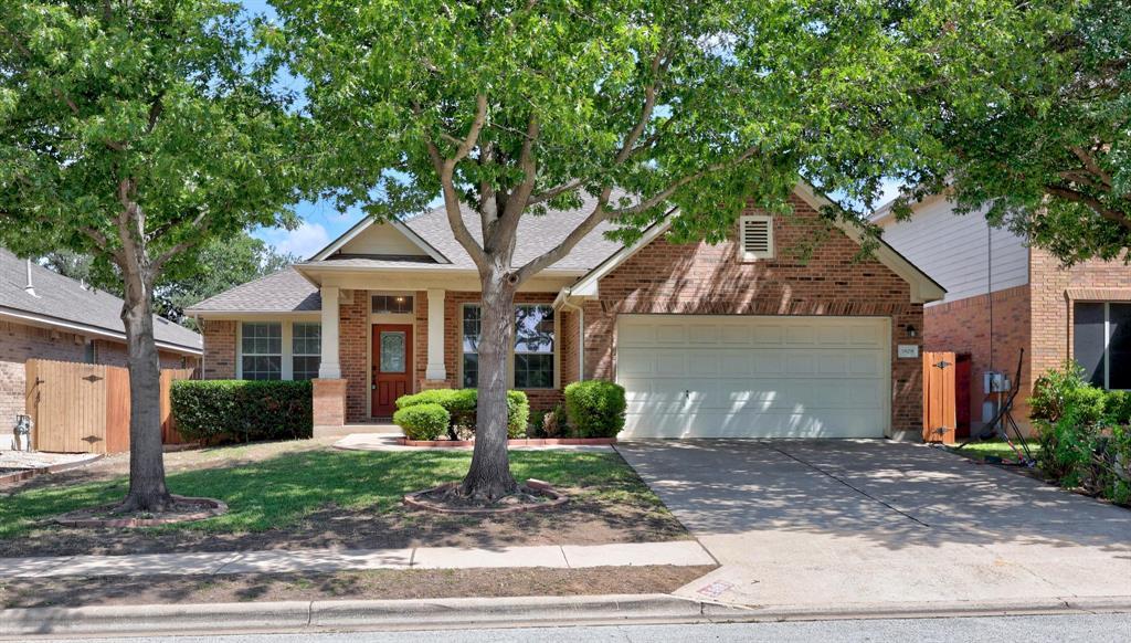 Foto principal - 3808 Noe Ln