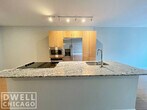 Foto principal - 230 E Illinois St
