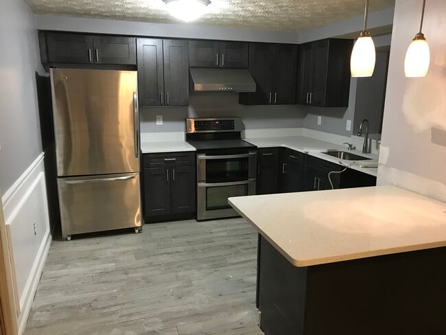 Building Photo - 8371 Silver Trumpet Dr