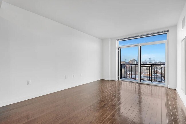 Building Photo - Luxury 1 Bedroom 1 Bathroom