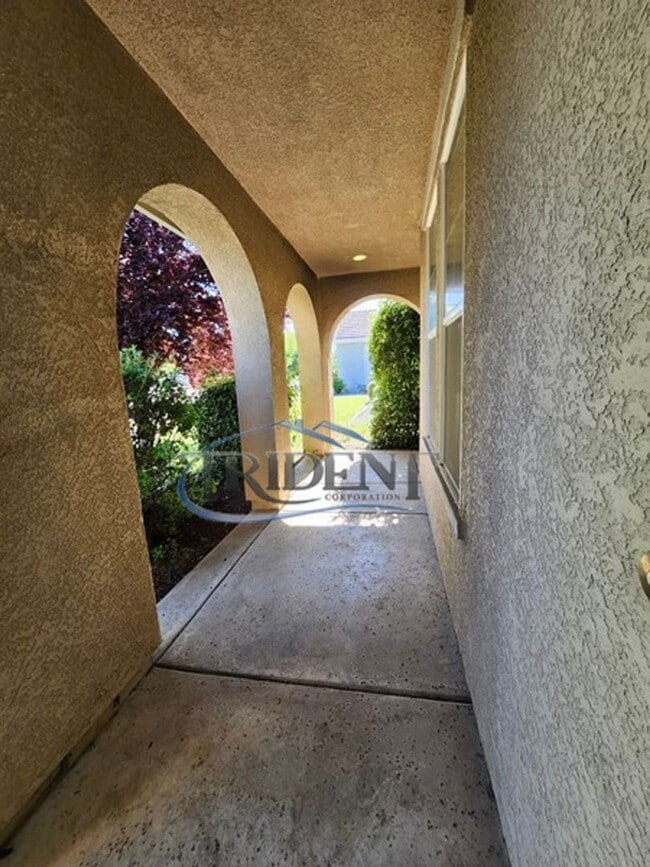 Foto del edificio - 3 bedroom, 2 bath house
