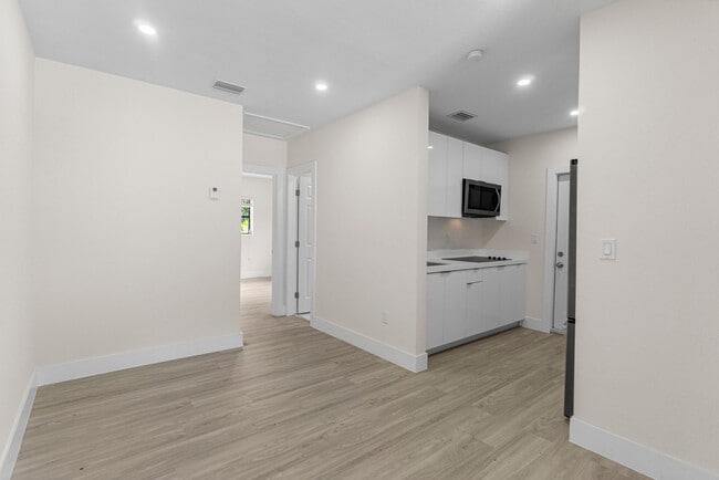 Building Photo - 112 NW 58th St