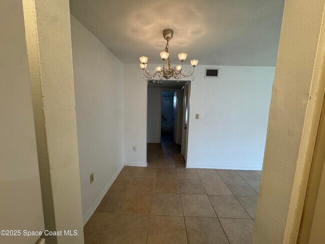 Foto del edificio - 5600 N Banana River Blvd
