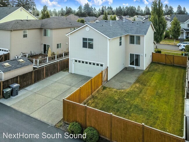 Building Photo - 4 br, 2.5 bath House - 3078 Walker Road