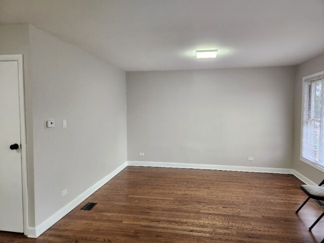 Foto del edificio - 11361 S May St