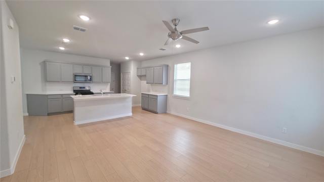 Building Photo - 107 Sweetbriar Rd