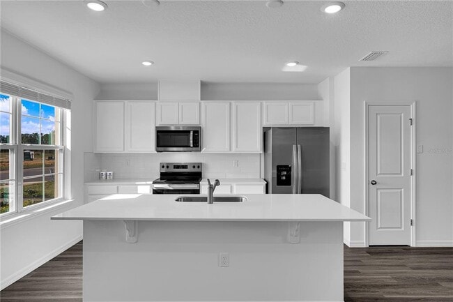 Foto del edificio - 16599 Barbours Crk Wy