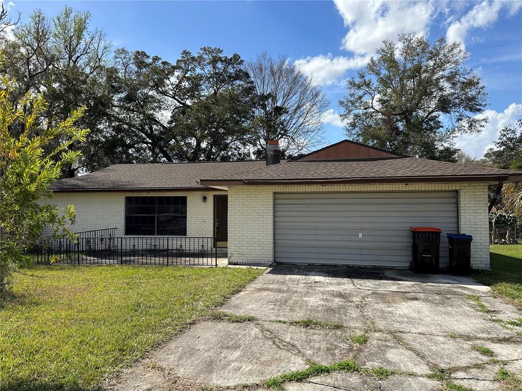 11604 SE 54th Ave, Belleview, FL 34420 House for Rent in Belleview