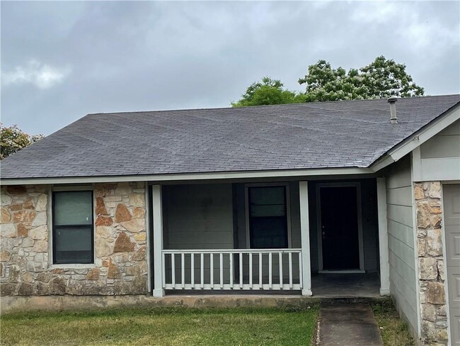 Building Photo - 8303 Gallatin Dr