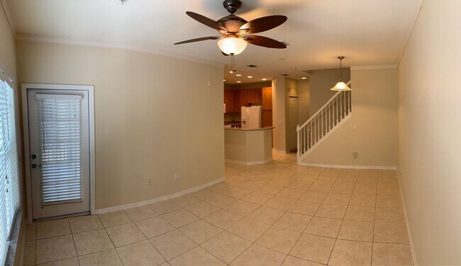 Foto del edificio - 3/2, 3-story townhome, in guard-gated comm...