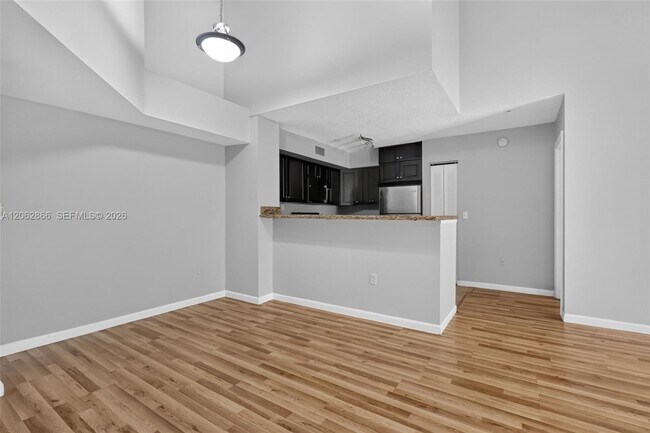 Building Photo - 7808 Sonoma Springs Cir