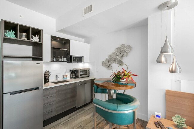 Foto del edificio - 202 Ivory Coral Ln