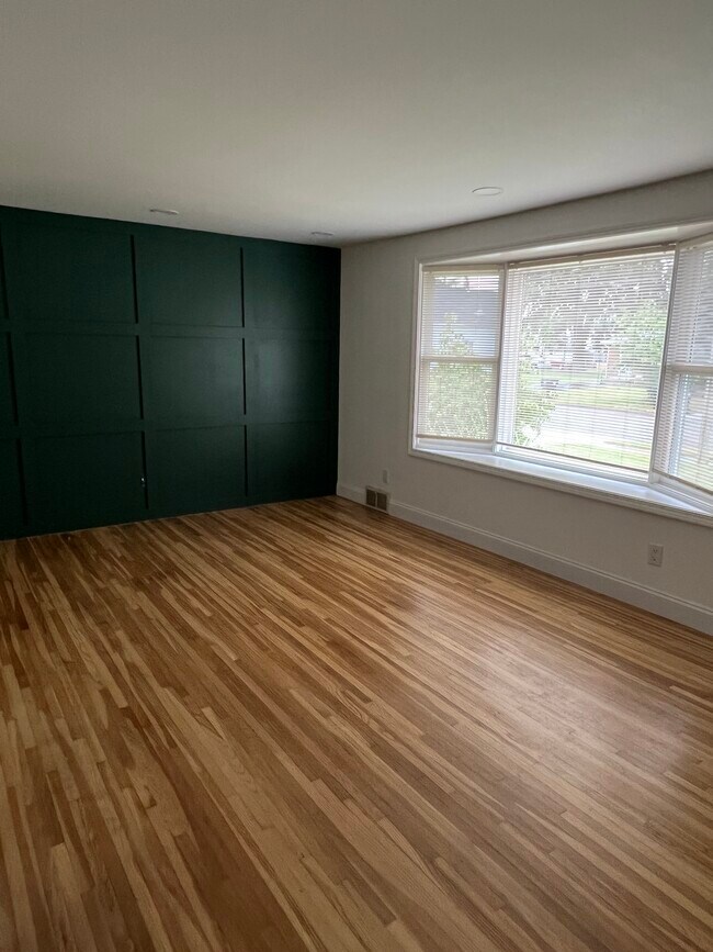 25 Iroquois Ave, Lancaster, NY 14086 House Rental in Lancaster, NY