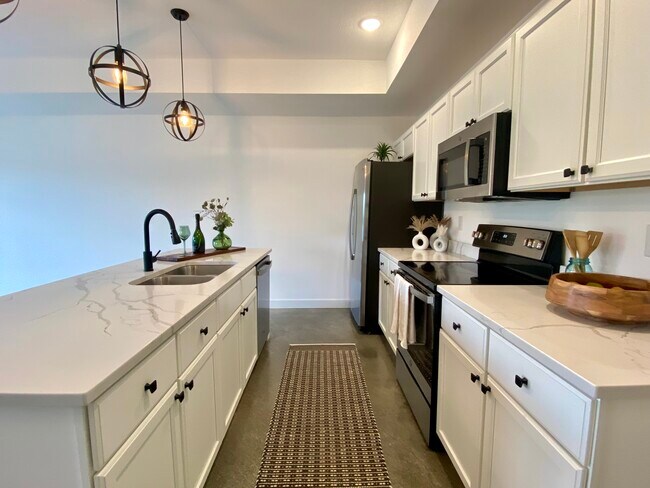 Foto del edificio - 3310 Stoneway Ct