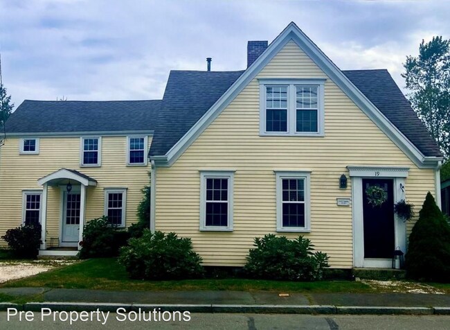 Foto del edificio - 5 br, 2 bath House - 19 Main Street