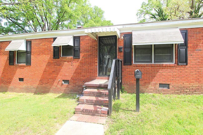 Foto del edificio - Cozy Remodeled Bungalow
