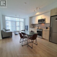 Building Photo - 1195 The Queensway