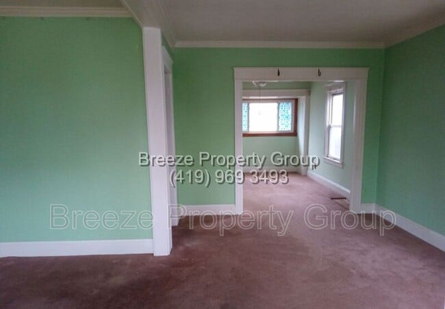 Building Photo - 1508 Albert St